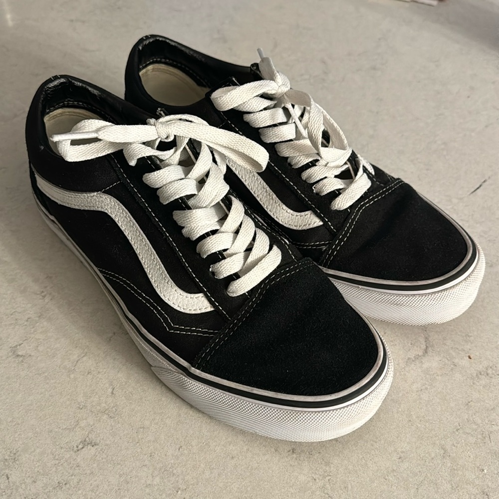 Old Skool Vans 7.5/9